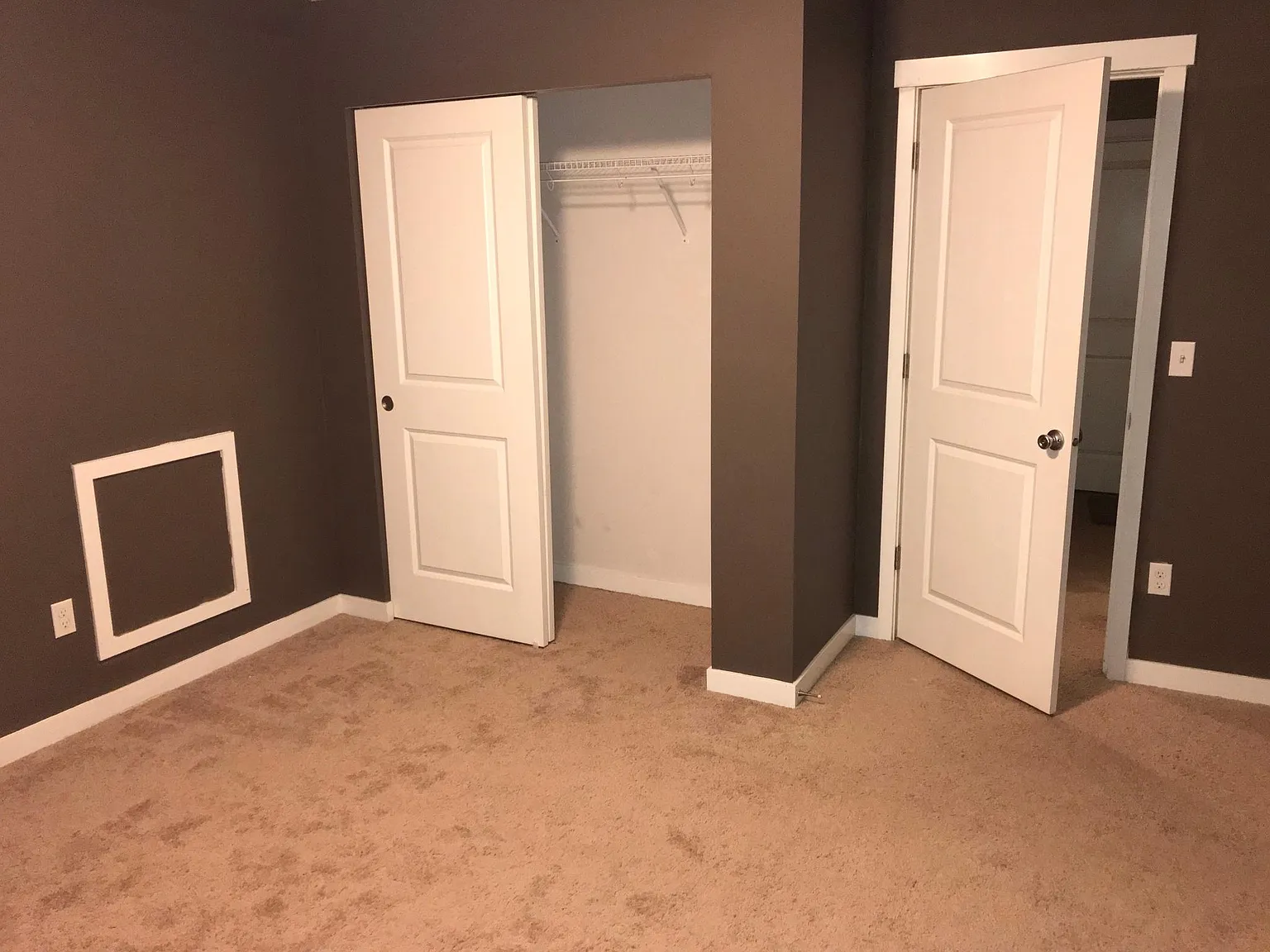 1 bed, 120 sqft, $1,100 — Photo 2