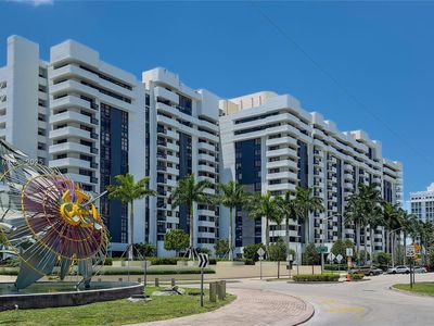 600 Biltmore Way APT 1217, Coral Gables, FL, 33134