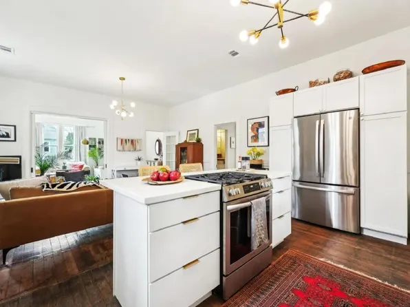 135 9th Street, Santa Rosa, CA 95401