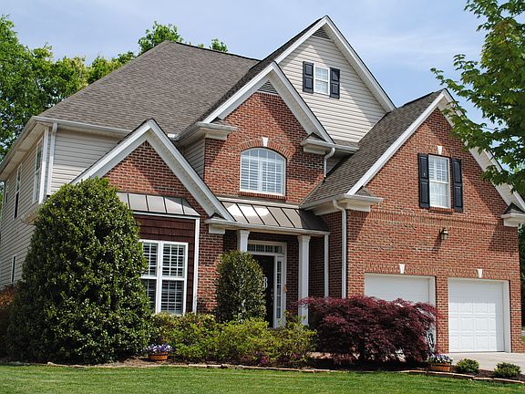 3rd image of 265 Horse Creek Dr