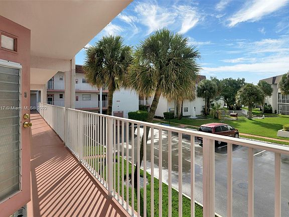 3rd image of 8000 S Lagos De Campo Blvd #A-201