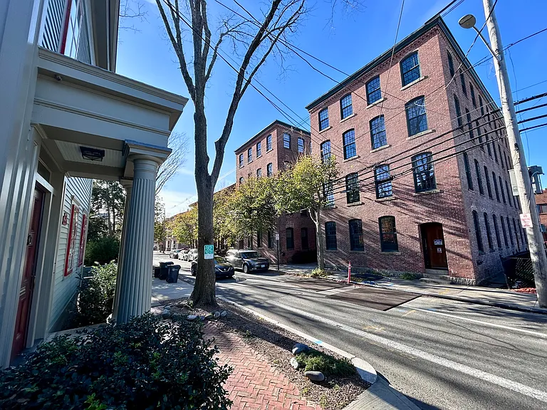 407 Pine St #304 — Photo 33