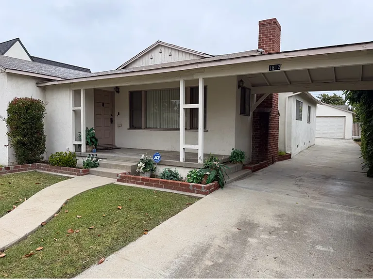 1812 S Sierra Vista Ave — Photo 2