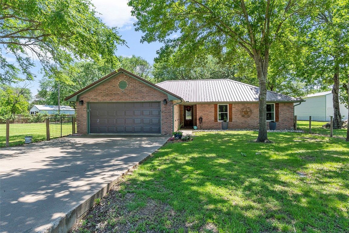 133 Bedfords Bnd, Gun Barrel City, TX 75156 MLS 20312118 Zillow