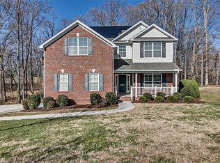 8113 Broad Ridge Ct, Browns Summit, NC 27214