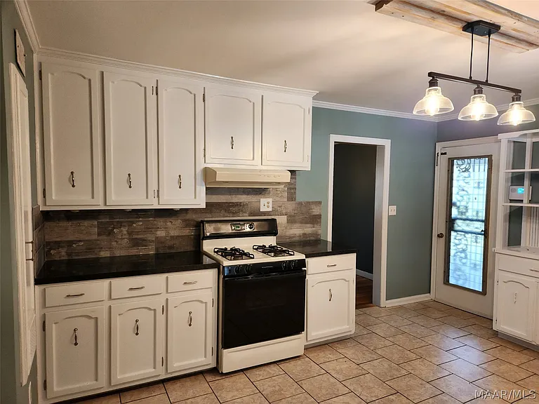 2814 Ashley Ave — Photo 15