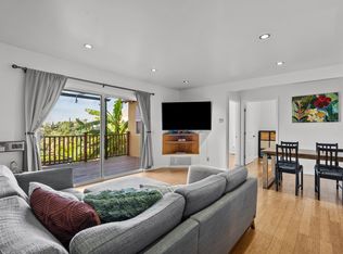 637 Sunnyhill Dr, Los Angeles, CA 90065