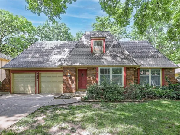 9846 Connell Dr, Overland Park, KS 66212