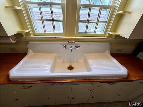 5th image of 408 N Kingshighway St
