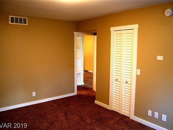 2nd image of 650 Oakmont Ave Unit 2110