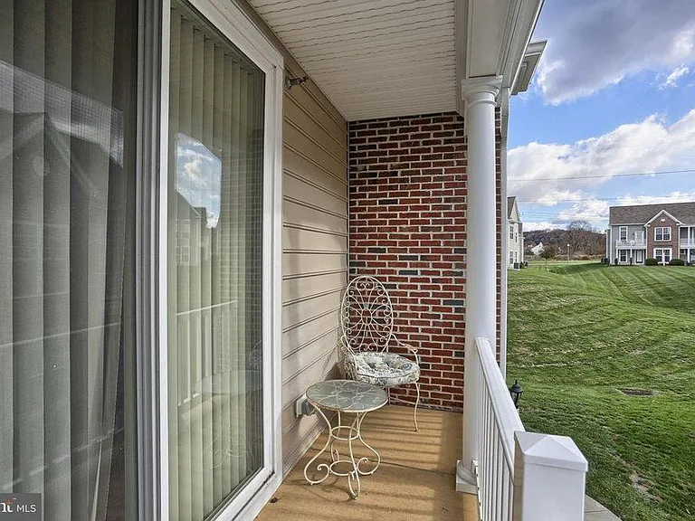 726 Whitetail Dr — Photo 17
