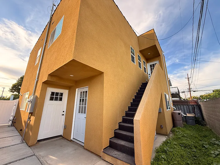 5880 Brayton Ave #A — Photo 8