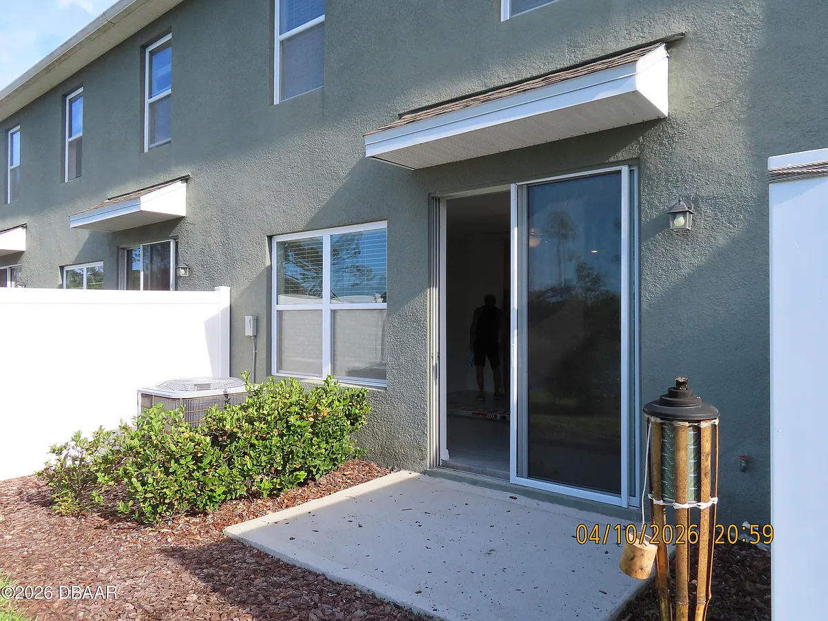 Building Photo - 80 Bella Lago Cir