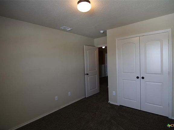 4th image of 549 Creekside Cir #549