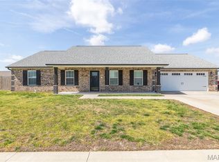 1201 Yosemite, Sikeston, MO 63801