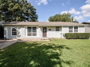 809 Rosewood Hills Dr, Garland, TX 75040