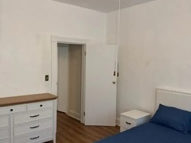 4209 Euclid Ave #2 — Photo 8