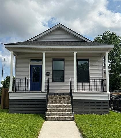 1st image of 2650 Treasure St #1