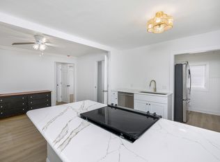 618 7th Ave N APT 1, Saint Petersburg, FL 33701