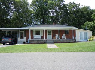 17945 Sandy Ridge Rd, Nora, VA 24272
