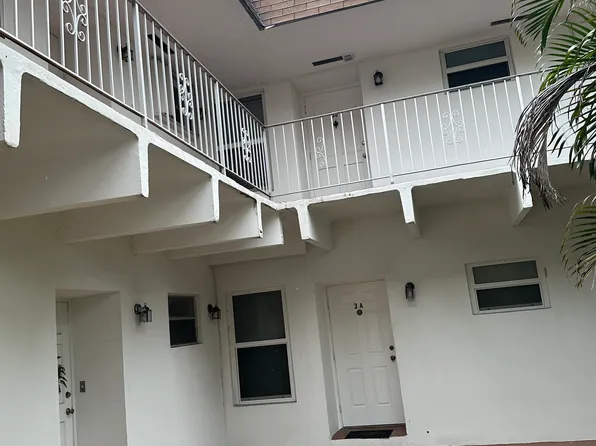 10290 N Military Trl APT 3A, Palm Beach Gardens, FL 33410