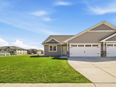 4911 Field Crest Ln, Eau Claire, WI, 54701