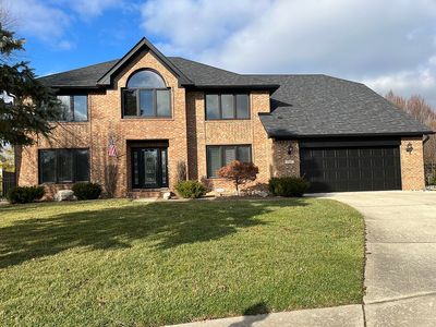 242 Back Creek Cir, Greenwood, IN, 46142