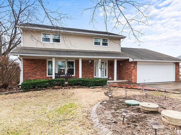 2nd image of 3226 Brunk Dr