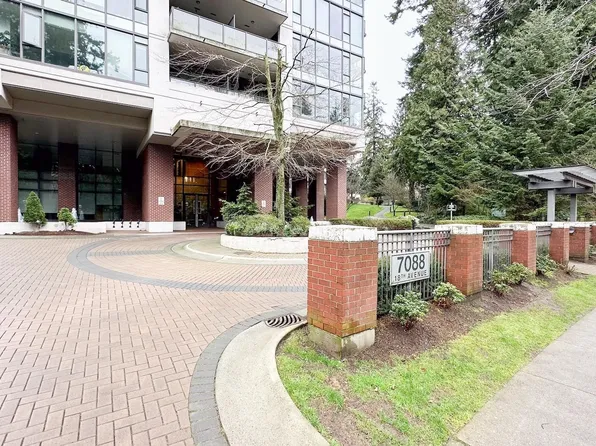 7088 18th Ave #909, Burnaby, BC V3N 0A2