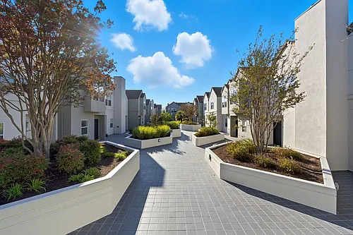 Stevens Creek Villas Photo 1