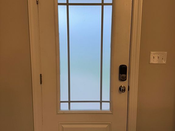 Privacy glass