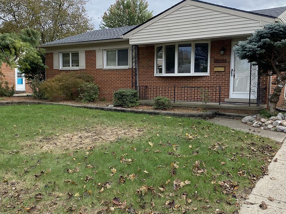 1st image of 34155 Algonquin St