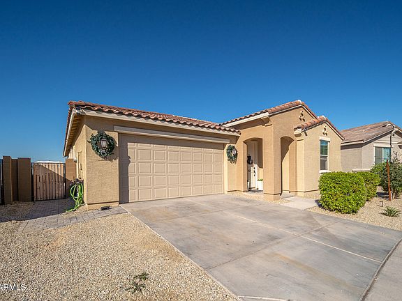 3rd image of 964 N 110TH Avenue