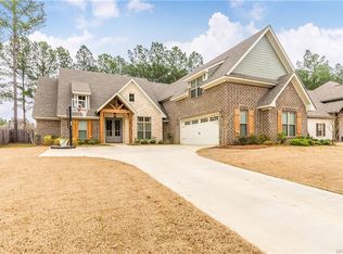 9131 Crescent Lodge Dr, Pike Road, AL 36064