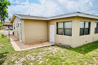4th image of 2611 NW 27th Street