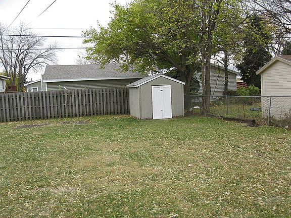 Back yard & garden shed