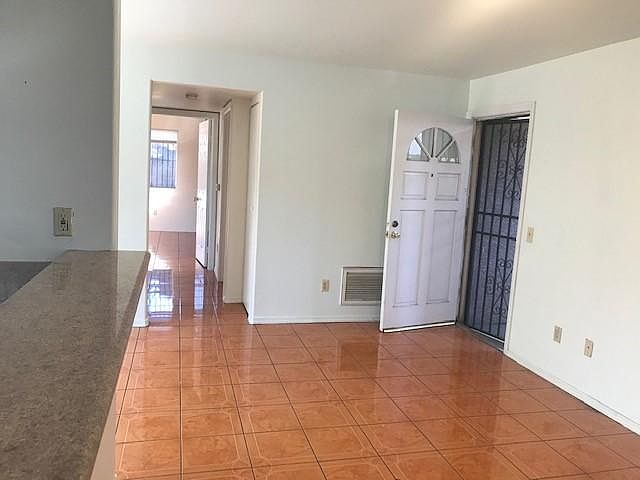 1st image of 2605 Huron St