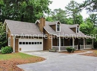 90 Stephens Dr, Covington, GA 30016