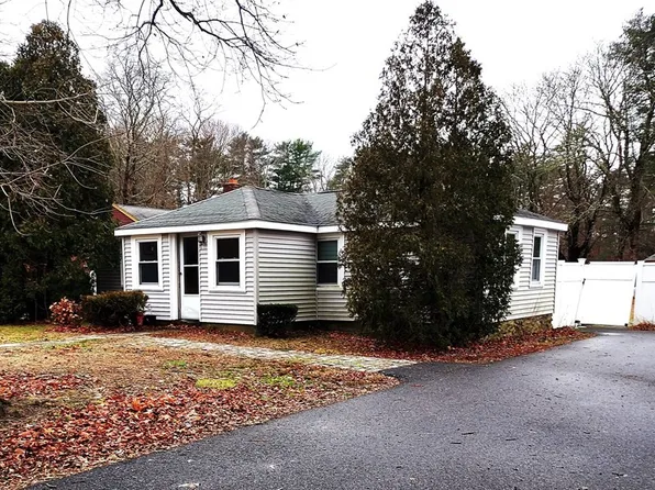 123 Main St, Lakeville, MA 02347