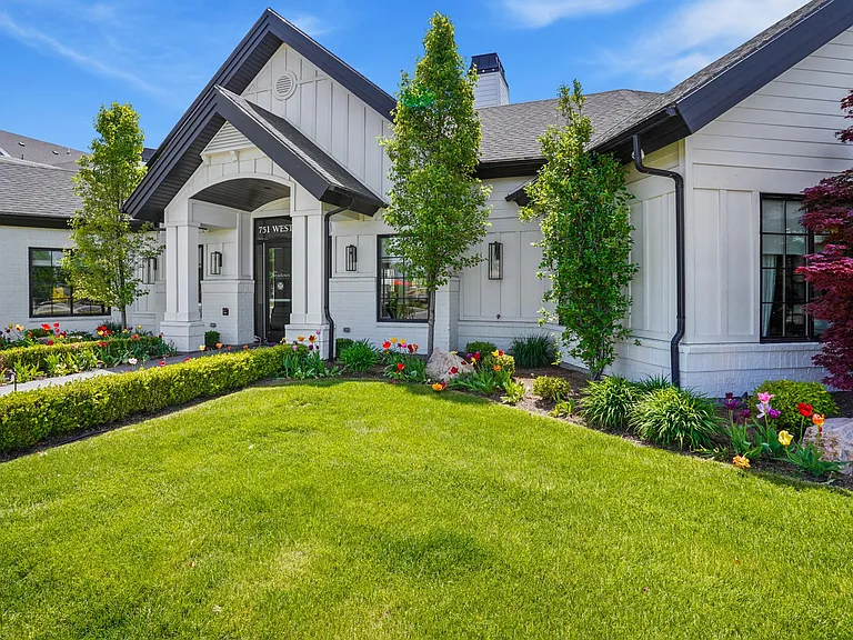 The Meadows at American Fork Apartments leasing office