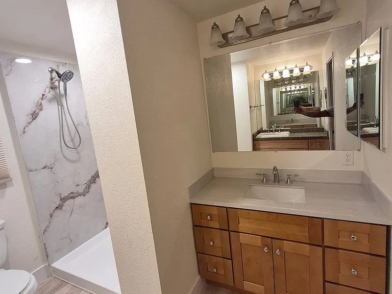 417 E Ranch Dr — Photo 6