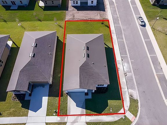 3rd image of 5844 Bovine Dr