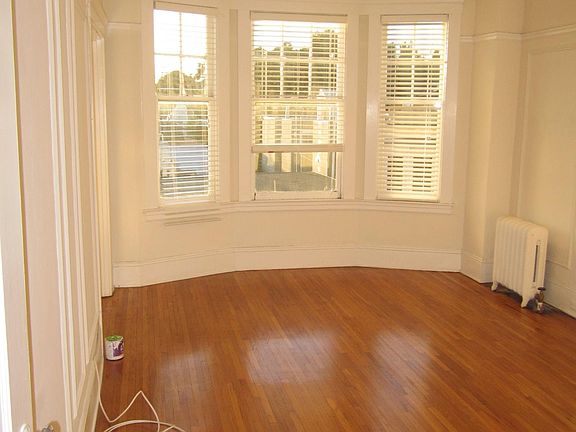 3rd image of 2480 Washington St APT 201