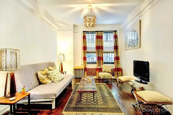 Sold by City Connections Realty | media 25