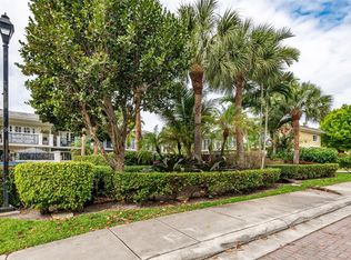 1000 Palm Trl #6, Delray Beach, FL 33483