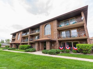 8834 W 140th St UNIT 2B, Orland Park, IL 60462