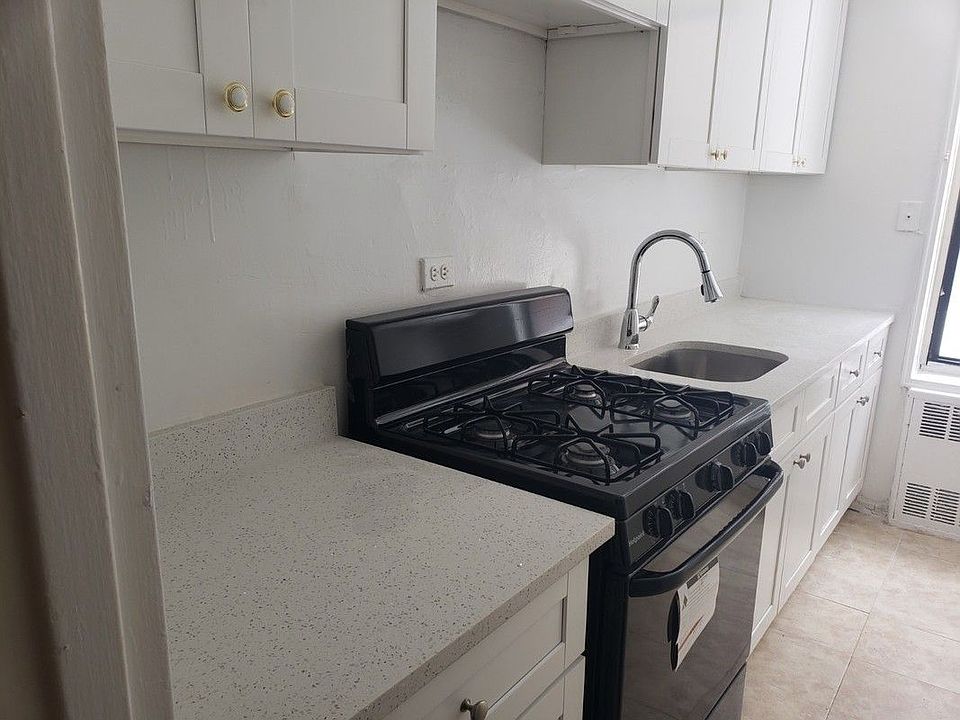 1st image of 1770 E 14th St #2JJ