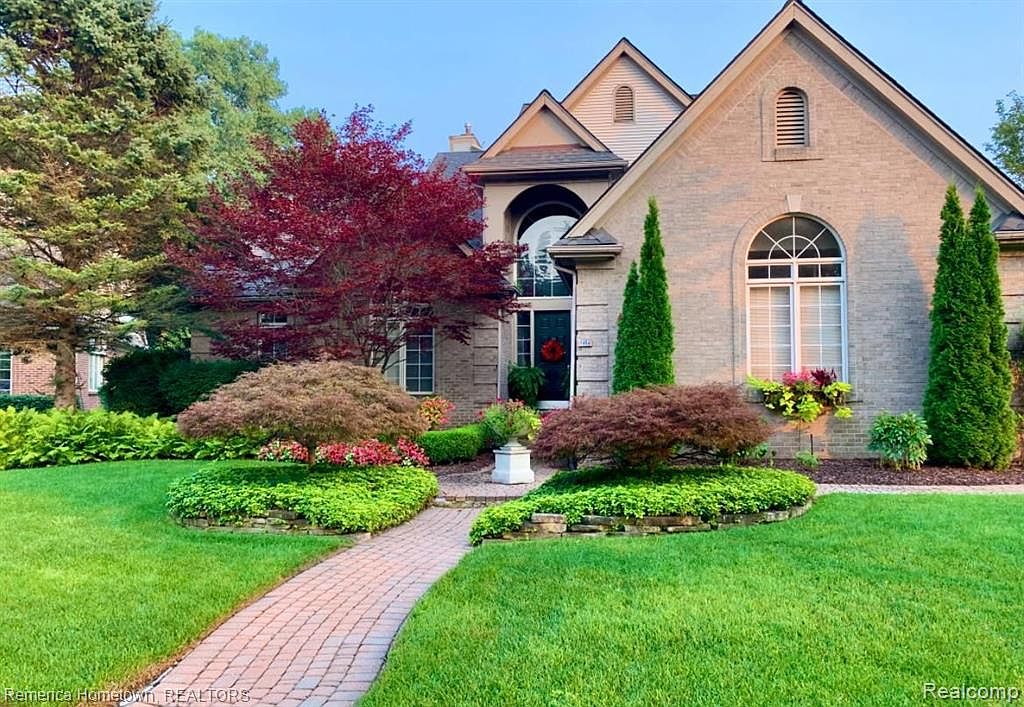 1454 Kentfield Dr, Rochester, MI 48307 Zillow