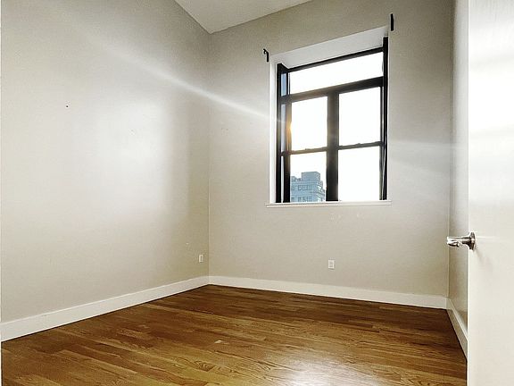 4th image of 55 S 11th St APT 6C