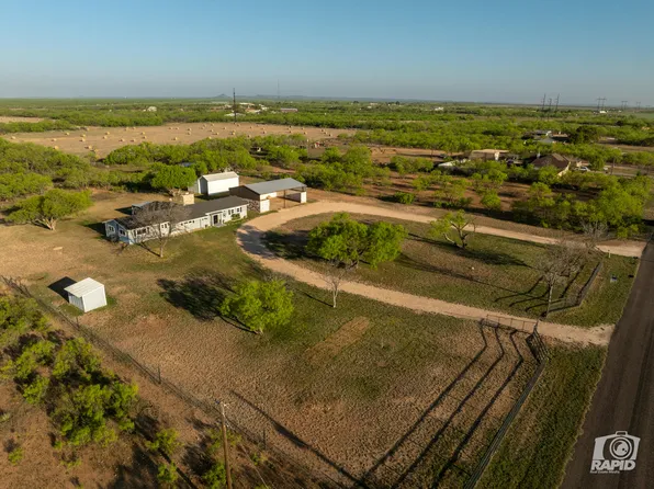 6837 Robert Dr, San Angelo, TX 76905